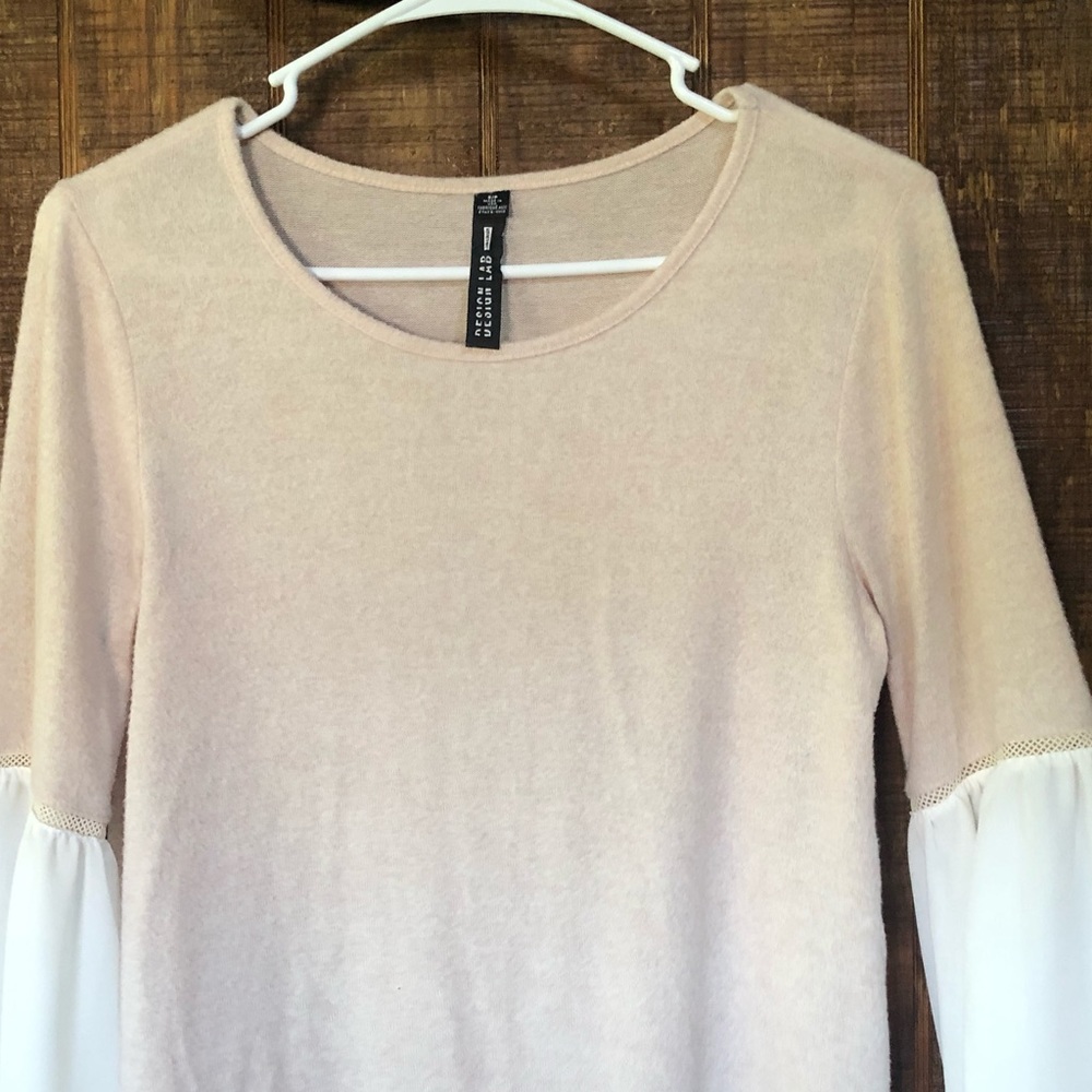 Cute bell sleeve blouse